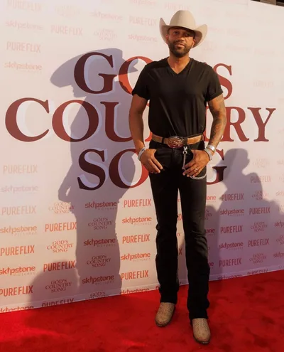 Coffey Anderson Urges Christian Parents to Support Faith-Based Films, Boycott 'trash content'