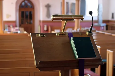 Fewer pastors now feel like quitting, study finds