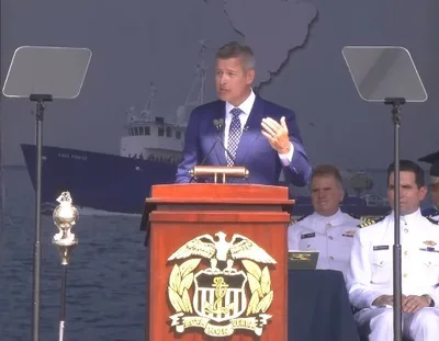 Duffy Urges Graduating Midshipmen to 'stay faithful' to God, Commends 'perseverance' amid Pandemic