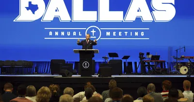 SBC votes not to double down on male pastors rule