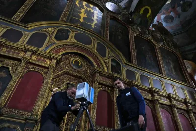 Using High-Tech Laser Gear, UN-Backed Team Scans Ukraine Historical Sites To Preserve Them Amid War