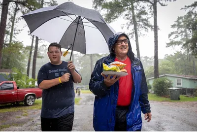 SC Serve Tour serves hundreds, sees dozens come to faith | Baptist Press
