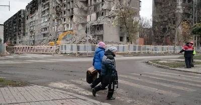 U.S. Senators Visit Ukraine, Promise More Aid