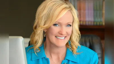 Christian Author Karen Kingsbury Launches Film Company to Tell Redemptive Tale: 'God's Parting the Water'