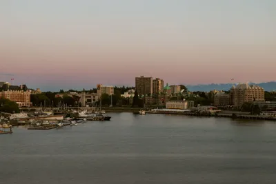 In Victoria, Finding English Quaintness amid Renewed Canada-US Tension