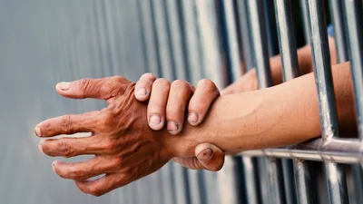 200+ Male Inmates in CA Identifying as Female, Nonbinary Request Transfer to Prison Matching Their 'Gender Identify'