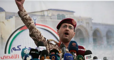 Trump threatens to punish Iran after Houthi Red Sea attacks