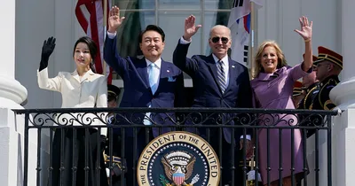 U.S. to Dock Nuclear Submarines in South Korea