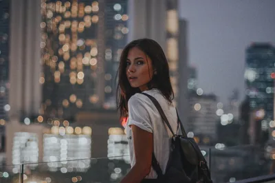 When Is It Time to Leave a Friendship Behind? - RELEVANT