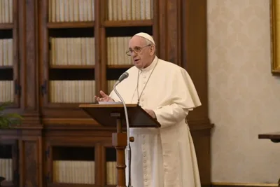 Pope Francis prays for homeless man who died in freezing cold near St. Peter’s Square