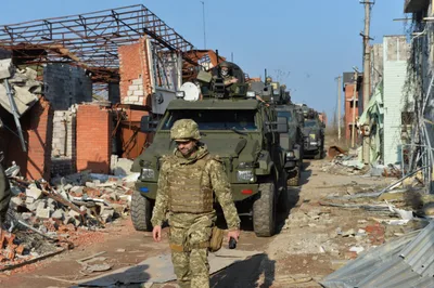 Ukrainian crisis threatens peace and democracy in Europe, observers warn
