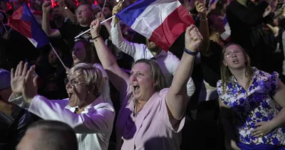Right-wing party takes lead in first round of French elections