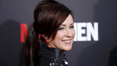 Patricia Heaton Hires Armed Security for Crisis Pregnancy Center, Slams Elizabeth Warren