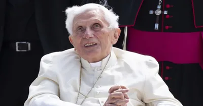 Report accuses retired pope of mishandling abuse