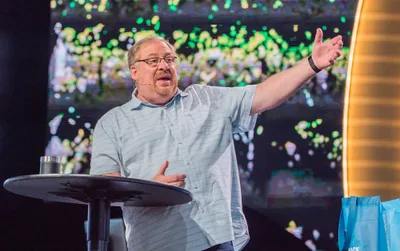 Easter marks 40 years of changed lives at Saddleback Church | Baptist Press