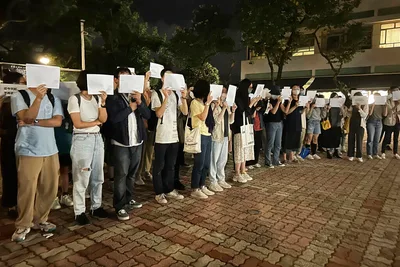 China Lockdown Protests Pause as Police Flood City Streets