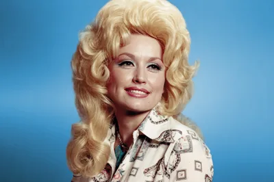 Dolly Parton Was Inducted Into the Rock and Roll Hall of Fame After All - RELEVANT