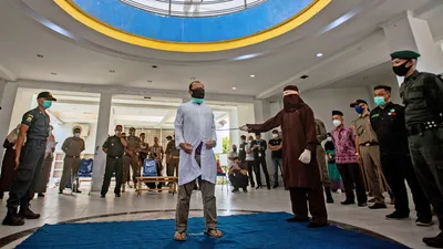 Indonesian Christian Men Publicly Flogged 40 Times as Part of 'Brutal, Barbaric' Islamic Law: 'Have No Mercy'