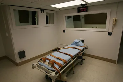 Catholics pray after Alabama executes death row inmate