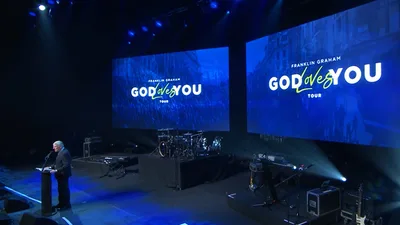 Franklin Graham Preaches Gospel in UK Despite Facing Anti-Christian Discrimination