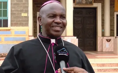 Kenyan bishop: Poor could be exploited in COVID vaccine trials