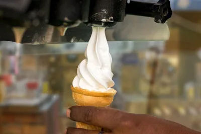 A Tech Repair Company Wants to Fix America's Biggest Problem: McDonald's Ice Cream Machines - RELEVANT
