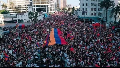 100,000 march in Los Angeles over Azerbaijan conflict with Armenians