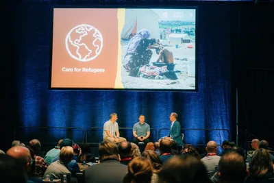 Annual meeting parking lot encounter brings food, clothes, payday to migrant | Baptist Press