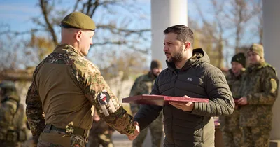 Zelenskyy visits liberated Kherson