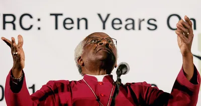 Archbishop Desmond Tutu dies