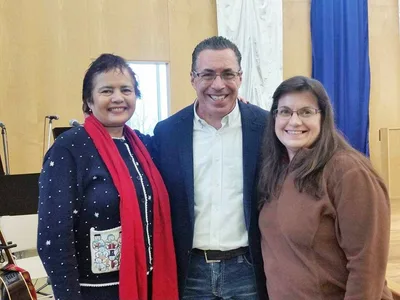 Students, fellow Catholics in Iowa pray for slain Spanish teacher