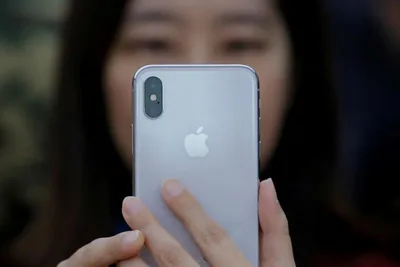 Smartphone generation 'raised on hardcore porn,' church must address coming 'tsunami': expert warns