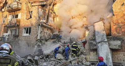 Russian Strikes on Kyiv Kill More Than a Dozen, Damage EU Building