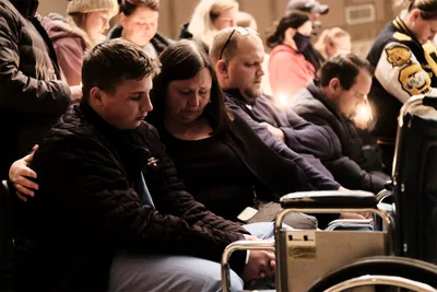 Community turns to prayer after shooting rampage leaves 3 dead, 8 injured at Oxford High School