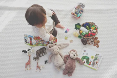 A Couple Says a Christian Adoption Agency Refused to Work With Them Because They're Jewish - RELEVANT