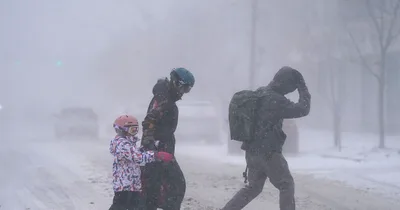 Bomb cyclone develops near Great Lakes