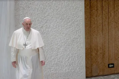 Pope Francis joins college students of the Americas to talk about migration