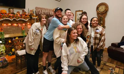 Titus 2 ministry bridges generation gap between college students, senior adults | Baptist Press