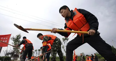 Floods claim lives in China