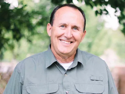 Campus minister reflects on 40 years of mobilizing students to reach nations | Baptist Press
