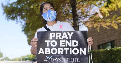 Appeals court revives Texas heartbeat law