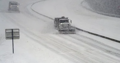 Winter storms blast eastern U.S.