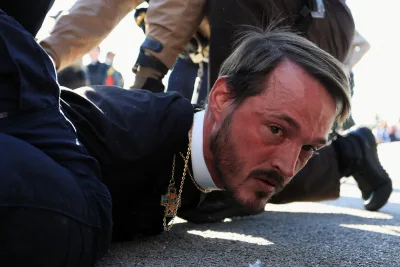 Charges Dropped Against Some Clergy Arrested for Protesting DHS in Chicago