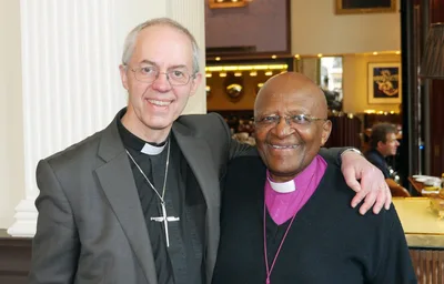 Church leaders pay tribute to Desmond Tutu who has died aged 90
