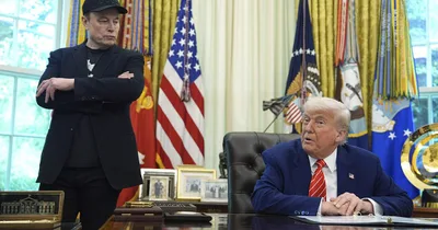 Musk Threatens to Decommission Spacecraft during Public Break with Trump