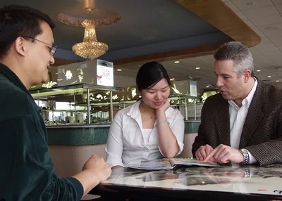 Troubled Chinese restaurant finds help from seminarians | Baptist Press