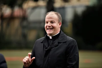 Rector agrees to delay departure from Rome’s North American College