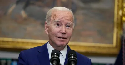 Biden talks to allies about Ukraine aid