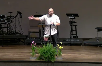'You're not a weak Christian if you see a therapist,' Pastor Tells Congregants after Attempted Mass Shooting