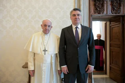 Croatian president raises plight of Bosnia’s Catholic minority during Vatican visit